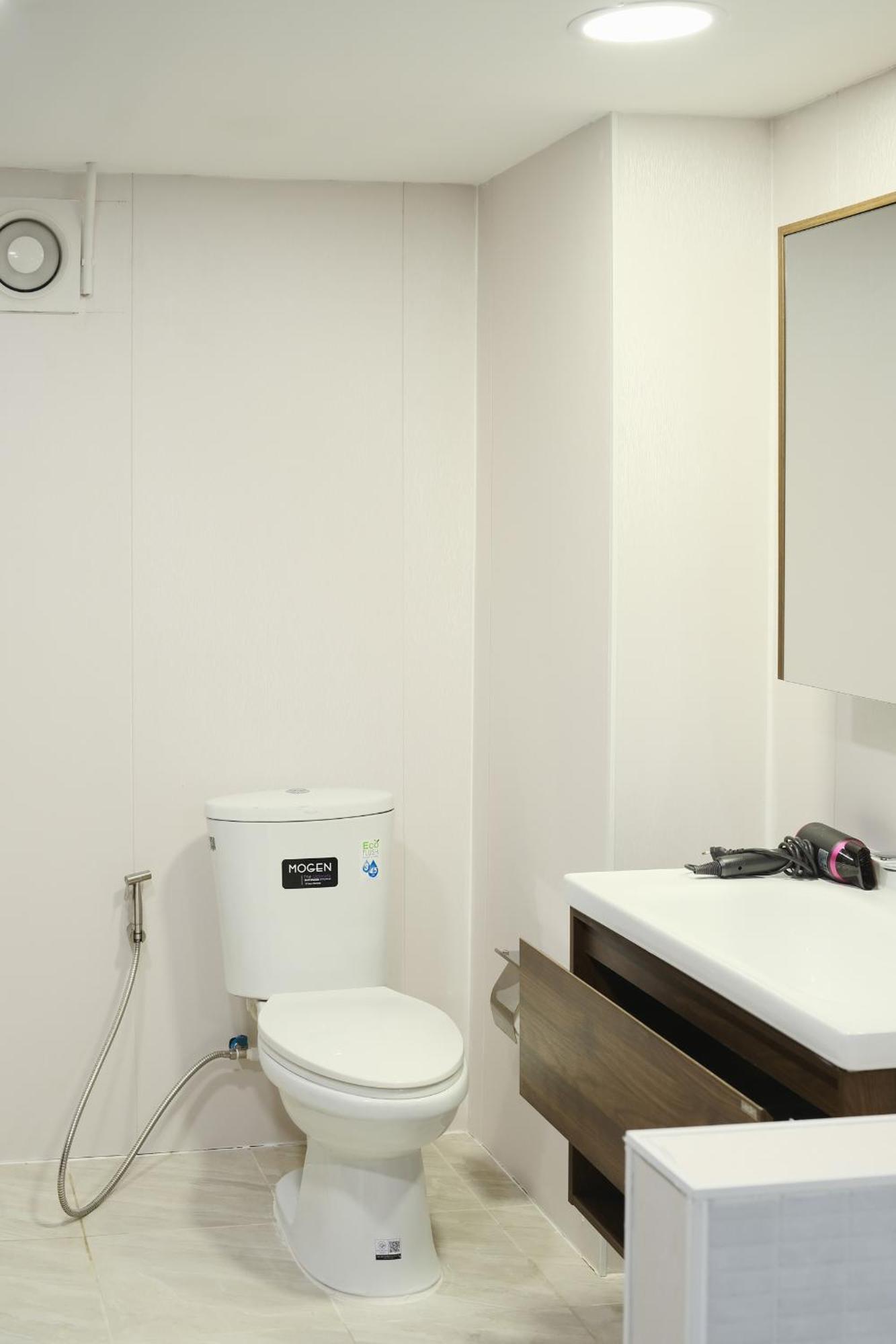 Hidden Gems In China Town, 2Br Lejlighed Bangkok Eksteriør billede